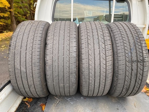 アルミホイール夏タイヤ付き235/50/R18　