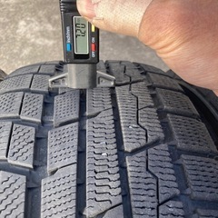 CX-5 CX-8 CR-V  225/65R17 スタッドレスタイヤ 4本 TOYO TRANPATH TX バリ山 2019年製の画像