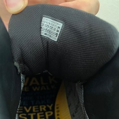 【試着のみ】KEEN PYRENEES BLACKxLEGION BLUE トレッキングシューズWPの画像