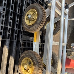 アルミハウスカー
台車の画像