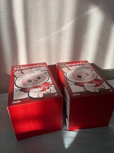 POPMART ラブブ LABUBU MONSTERS COCA ペンダント　2ピースセット