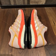 アディダス　adidas boost ピンク　24の画像