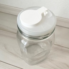 梅酒作り用瓶の画像