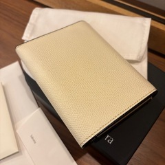 【美品】　Valextra ヴァレクストラ イジィデ 三つ折り財布の画像