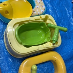 KATOJIミッキー椅子＋おまる＋テーブル 3点セットの画像