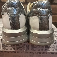 PREMIATA プレミアータ　スニーカー　Belle 4541 シルバーの画像