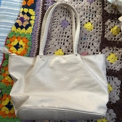 レディースカバンの画像