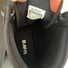 【数回使用のみ美品】HI-TEC トレッキングシューズ　DRY-HI LIGHT　の画像