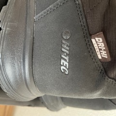 【数回使用のみ美品】HI-TEC トレッキングシューズ　DRY-HI LIGHT　の画像