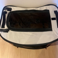 ペット用　持ち運びバック　折りたためますめますの画像
