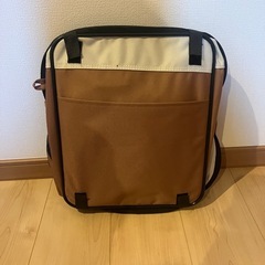 ペット用　持ち運びバック　折りたためますめますの画像