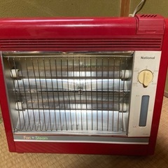 ★返品保証付き【ナショナル製】電気ヒーター　転倒停止、加湿スチーム機能付き の画像