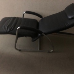 リクライニングチェアーの画像