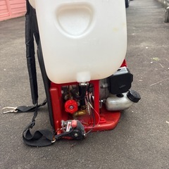 背負い式動墳の画像