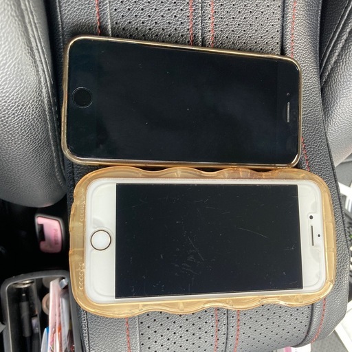 iPhone8 2台セット早い者勝ち