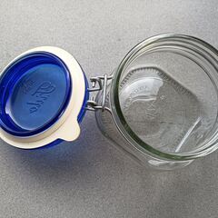 しっかりした機能の密閉容器です　の画像
