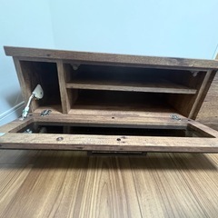 テレビ台の画像