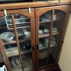 食器棚の画像