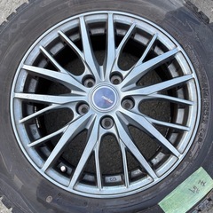 DUNLOP 215/60R16 タイヤ・ホイールセット 4本の画像