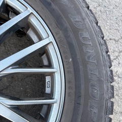 DUNLOP 215/60R16 タイヤ・ホイールセット 4本の画像