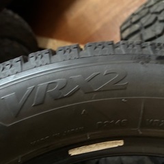 人気の軽自動車用バリ山VRX2スタッドレスお譲りしますしますの画像