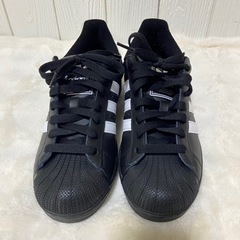 極美品⭐️adidas Superstarブラック/ホワイトスニーカー未使用に近いの画像