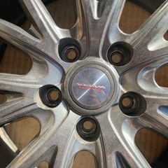 VELVE SPORTZ１８インチ➕スタッドレスの画像