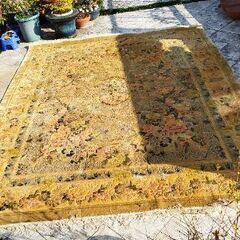 シルク緞通絨毯、中古の画像