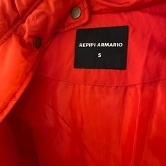 美品REPIPI ARMARLO 中綿コート女性　キッズの画像