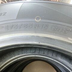  YOKOHAMAブルーアース 175/65R15 2023年 4本の画像