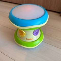 コンビ　光るにぎやかドラムの画像