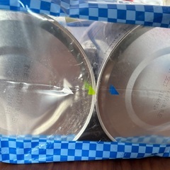 すこやか粉800g×2、液体200ml×6、ステップキューブの画像