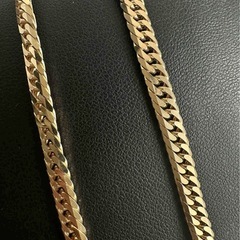 金ネックの画像