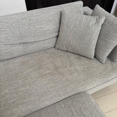 無料　あげます　2人掛けソファの画像