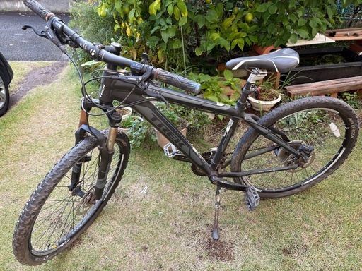 【中古】　トレック