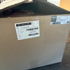 ベンツ　Aクラス　A180 純正左ヘッドライトの画像