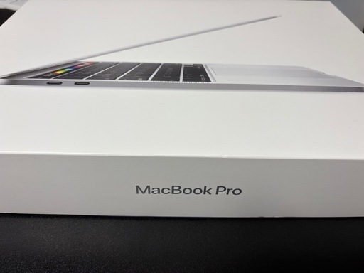 Apple MacBook Pro 13インチ2020年モデル  A2289