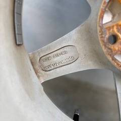 プリウスα スタッドレスセット 16インチの画像