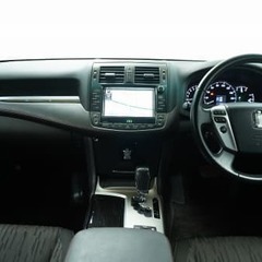 【自社ローン専門店】トヨタ クラウン 　アスリートの画像