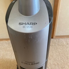 2014年製シャープハンディ掃除機の画像