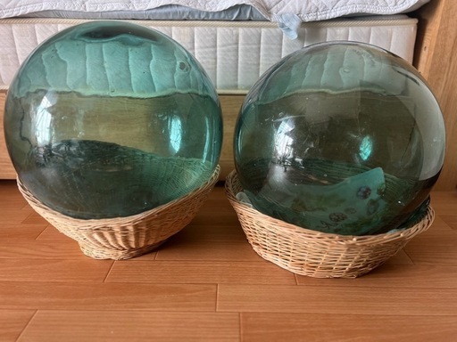 今は手に入りにくいガラス玉