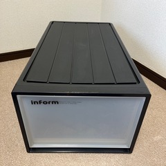 衣装ケース　引き出しタイプ　押し入れサイズの画像