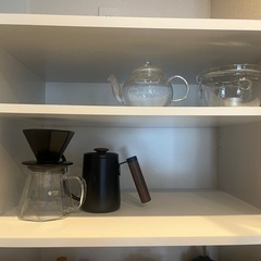 LOWYA　食器棚の画像