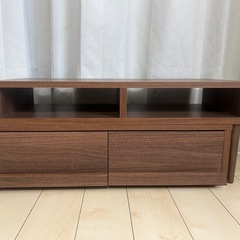 テレビボードの画像