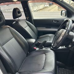 日産　エクストレイル　純正ナビ　4ＷＤ　サンルーフ　社外ホイール　リフトアップの画像
