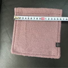 新品未使用 トイレ ペーパーホルダー タオル生地　紫色の画像