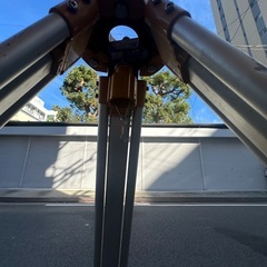 測量機　さんき三脚の画像