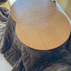 【受渡決定】掲載11月18日迄　こたつテーブル（こたつ布団セット）　の画像