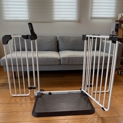 日本育児　おくトビラ　ベビーゲートの画像