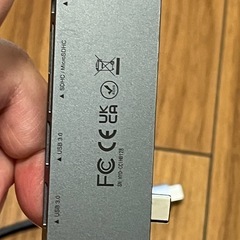 三個ラップトップコンバータ の画像